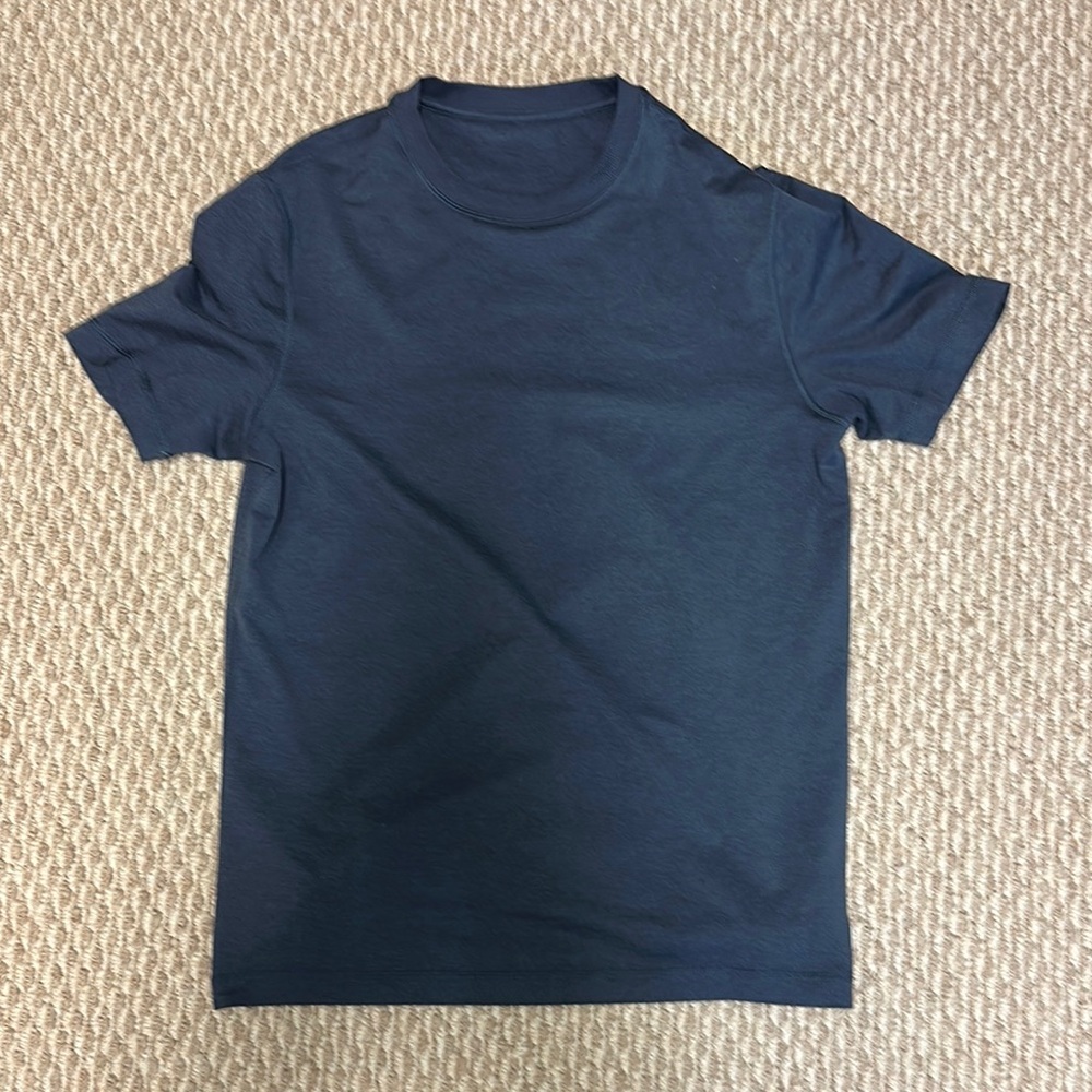 Men’s Vuori Ponto Performance Tee, Azure Heather sized small
